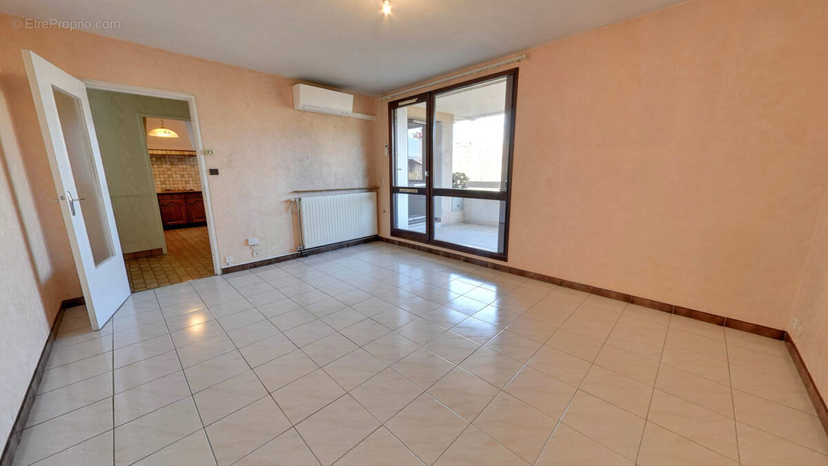 Appartement à ECHIROLLES