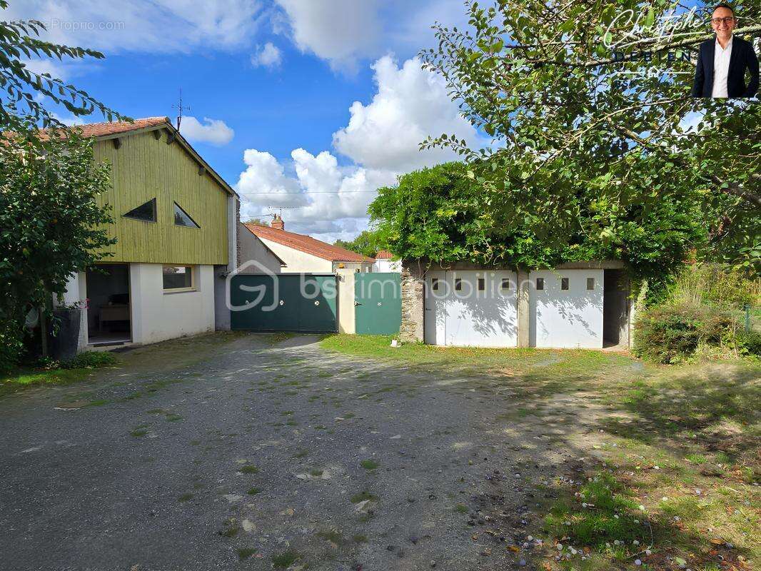 Pavillon d’exception 119 m² – trois chambres - terrain divisible 1 640 m² – dépendance transformable – double garage – les brouz - photo 13