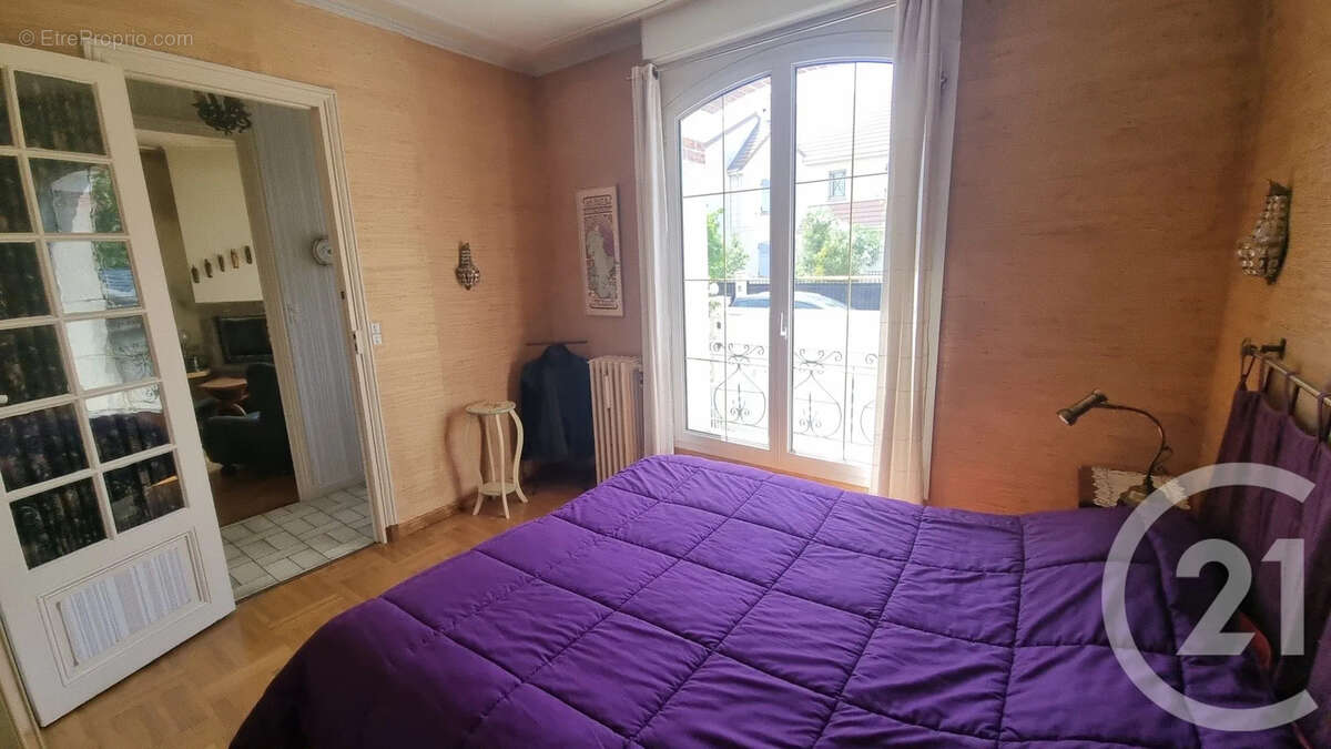 Maison 138 m² à Champigny-Sur-Marne  - photo 7