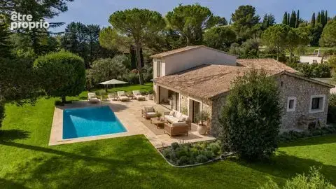 Photo Maison à Mougins au prix de 3 350 000€