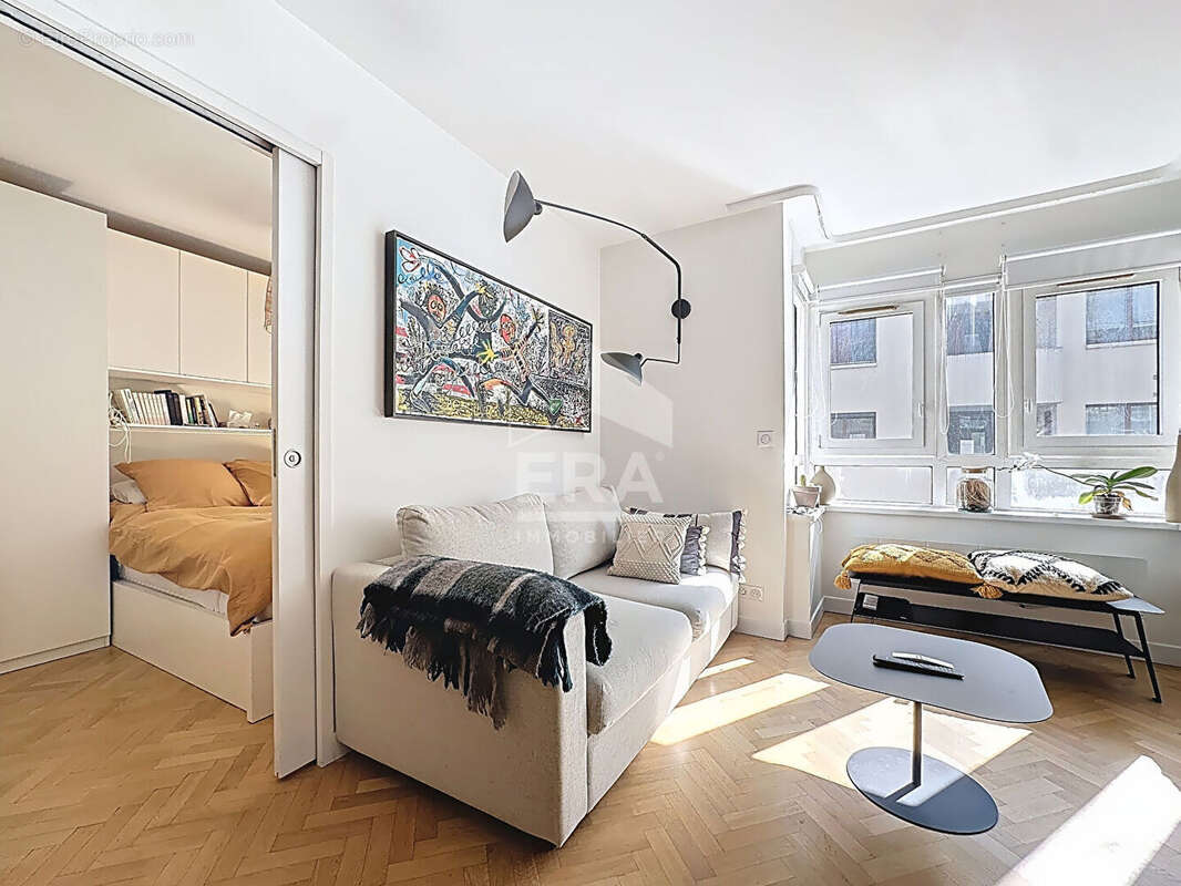 Appartement à PARIS-12E