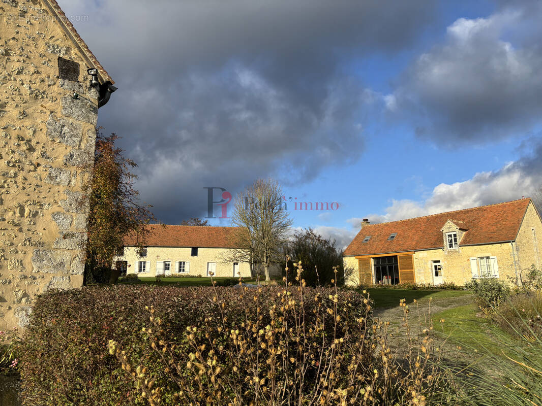 Maison à LE PIN-LA-GARENNE