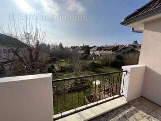 Maison à SAINT-REMY-LES-CHEVREUSE