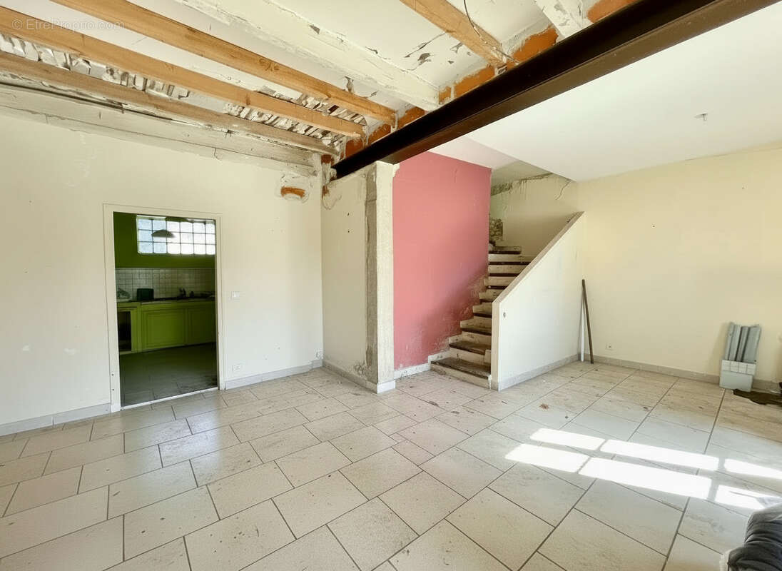 Maison à VAISON-LA-ROMAINE