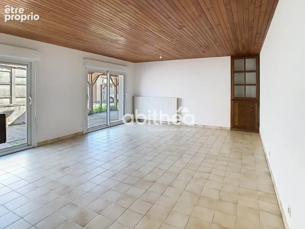  Maison de 135 m2  3 chambres à Massignac - photo 5