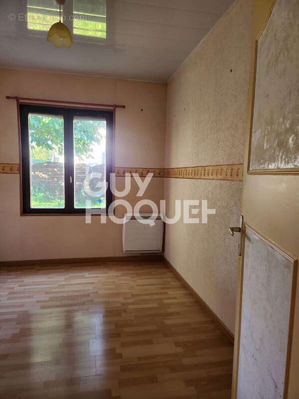 Maison à LONGUEVILLE