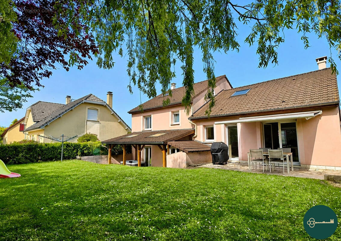 Maison à GONDREVILLE