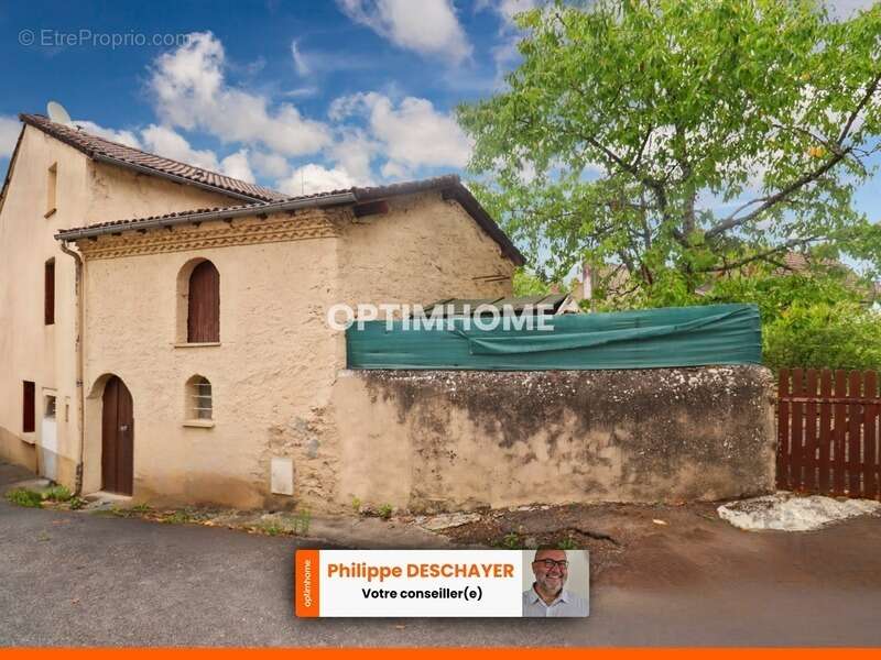 Maison à MAGNAC-LAVAL