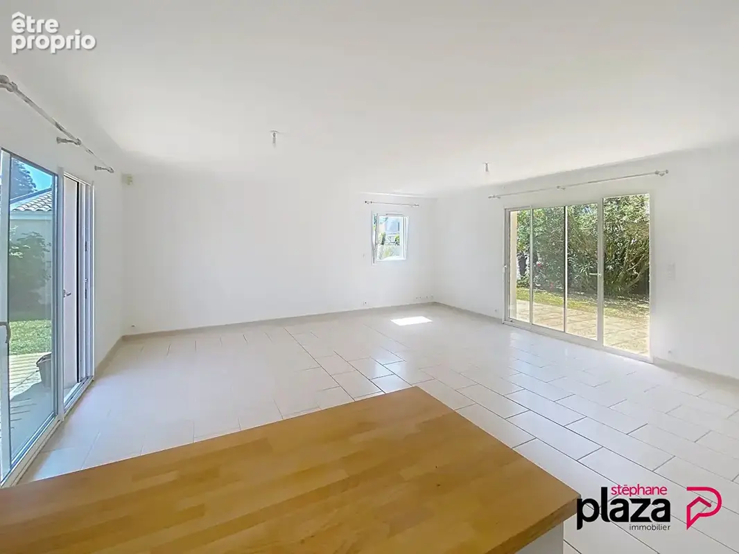 Maison de plain-pied ? état impeccable ? 3 chambres + bureau - photo 3
