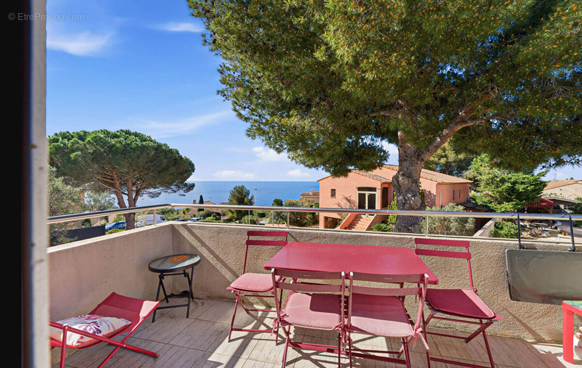 Appartement à SAUSSET-LES-PINS