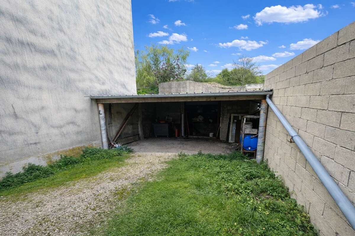 Maison à LIZY-SUR-OURCQ