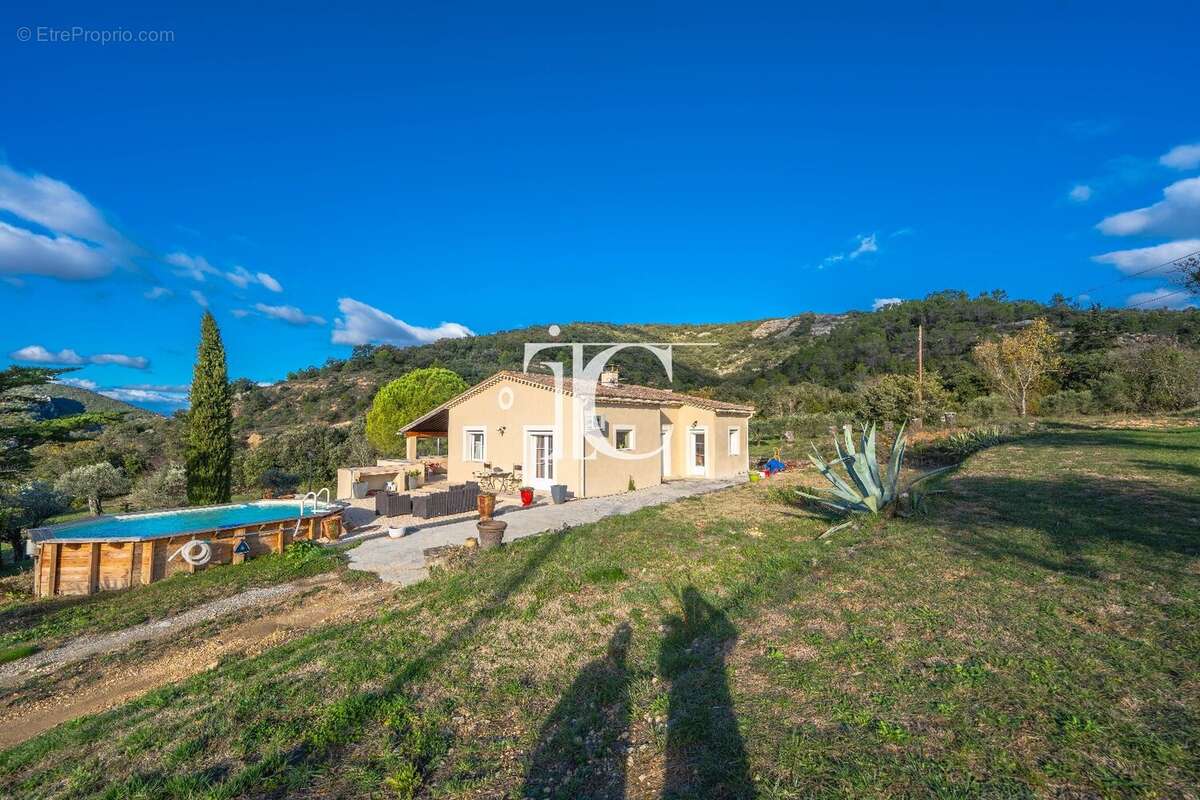 Maison à SAINT-ANDRE-DE-CRUZIERES