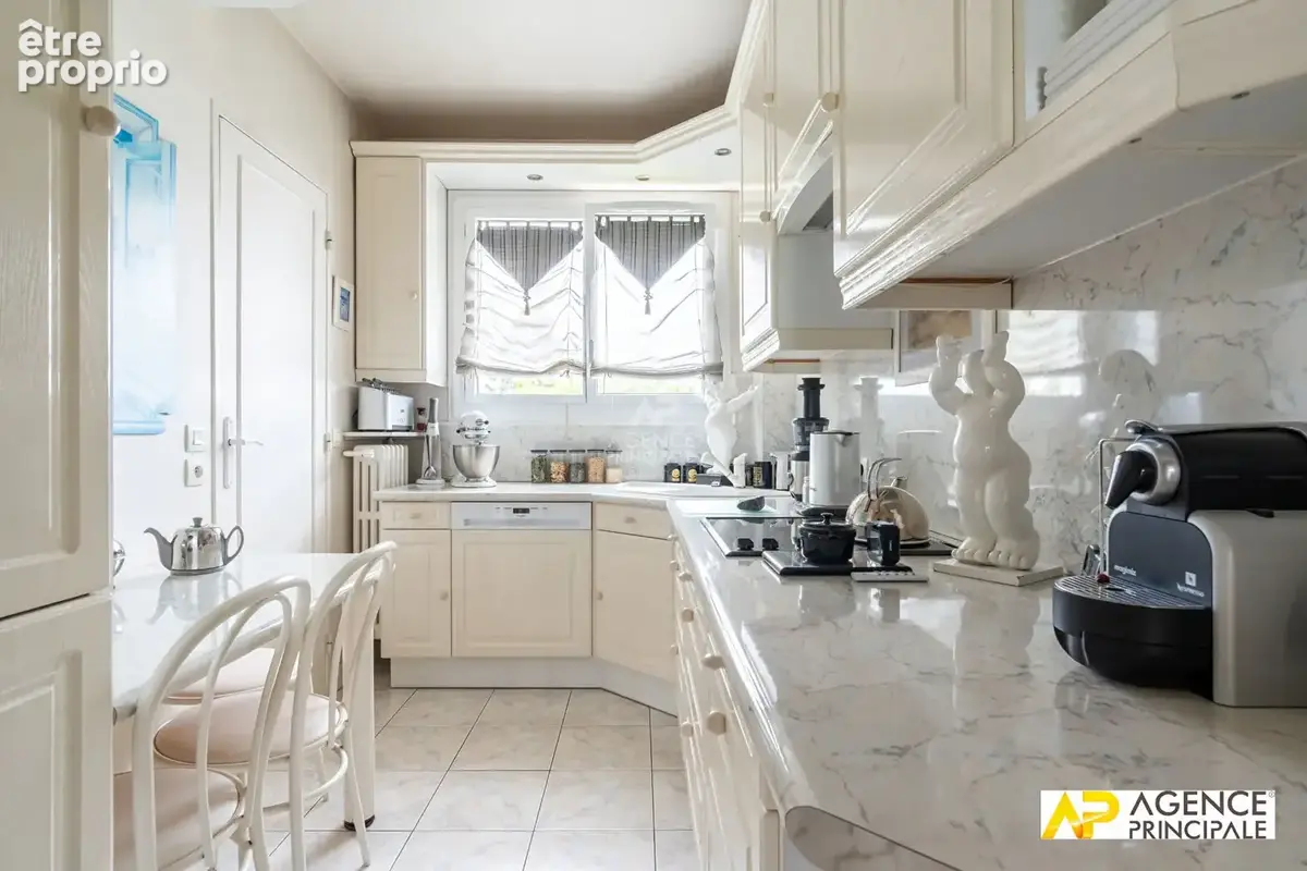 Appartement  4 pièce(s) 93.14 m2 - photo 9