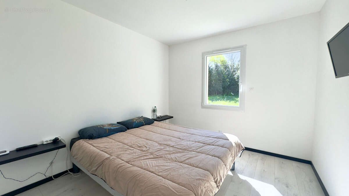 Maison à LE GUE-D'ALLERE