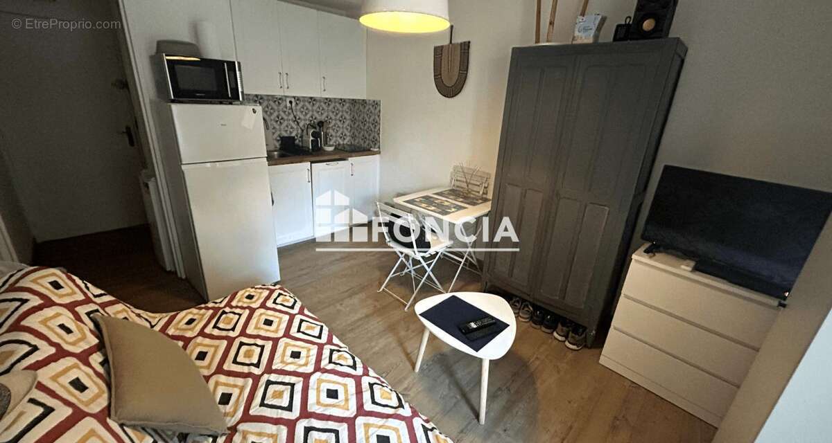 Appartement à BORMES-LES-MIMOSAS