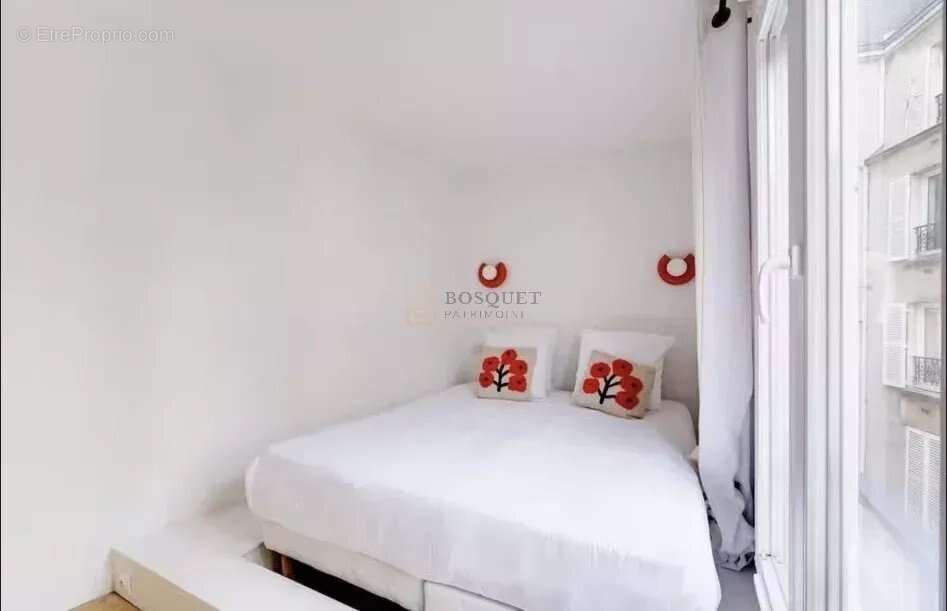 Appartement à PARIS-4E