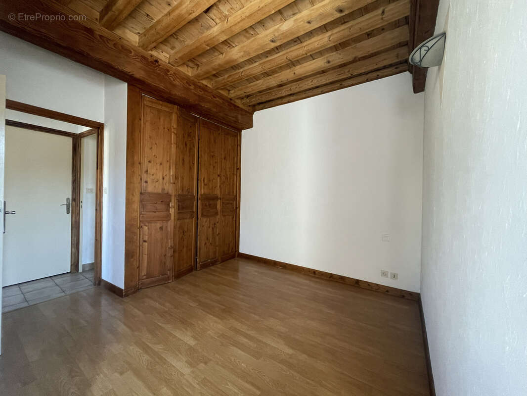 Appartement à LYON-9E