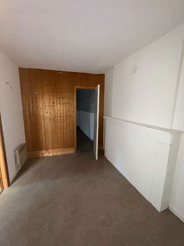 Appartement à MOULINS-LA-MARCHE