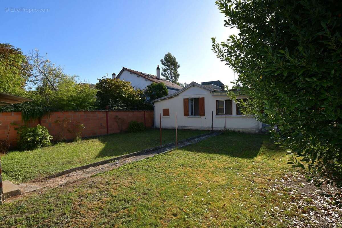 Maison à CROISSY-SUR-SEINE