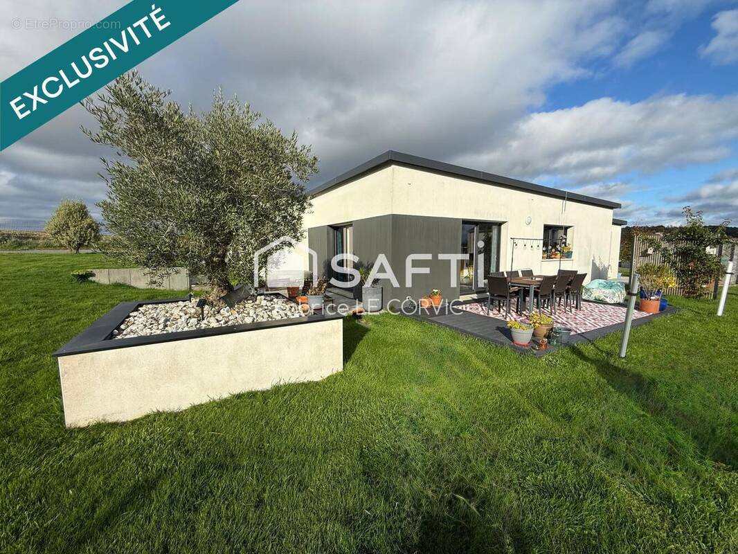 Photo 1 - Maison à GUENIN