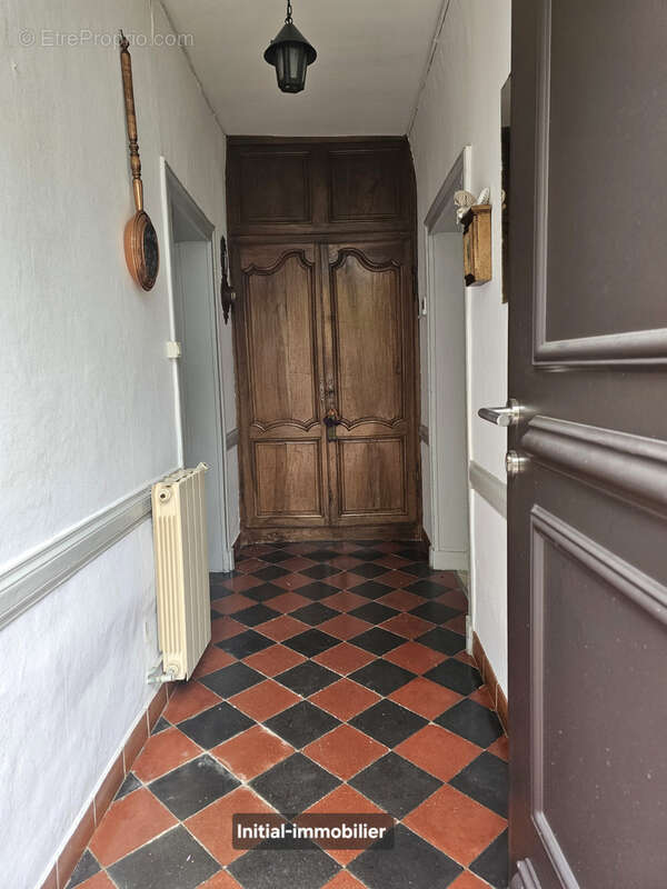 Maison à BEAUMONT-LA-RONCE