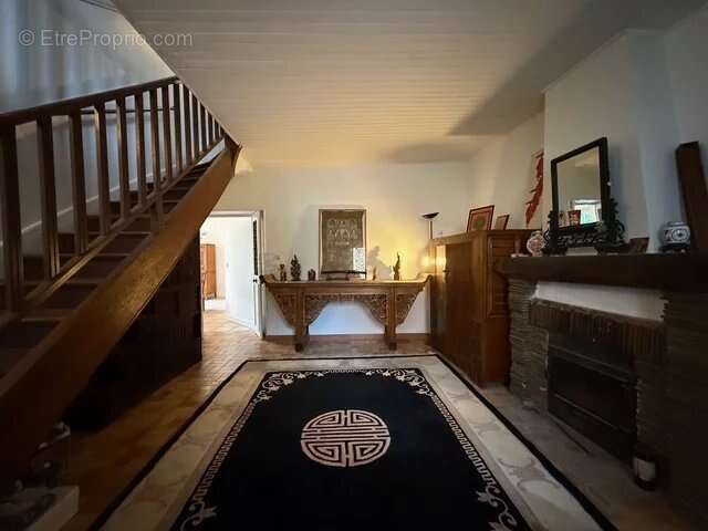 Maison à OLLAINVILLE