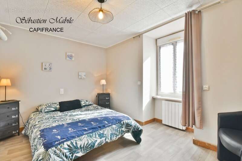 Maison à ROZ-SUR-COUESNON