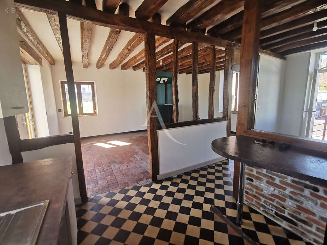 Maison à HUISSEAU-SUR-COSSON