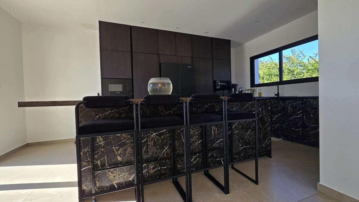 Maison à SAINT-GILLES