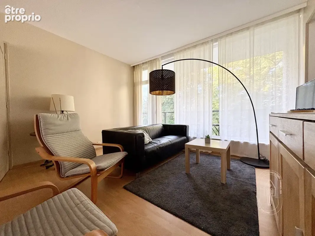 Appartement 5 pièces 125 m² à vendre à Roubaix (59100) - photo 2