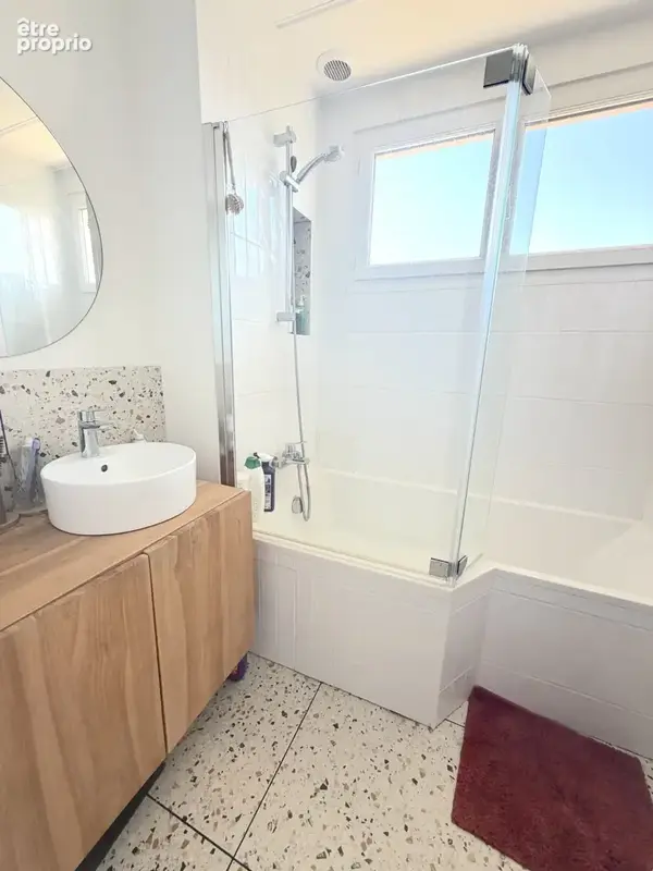 Maison T5 avec terrasses, abris jardin et garage sur un terrain de 440m2 - photo 4