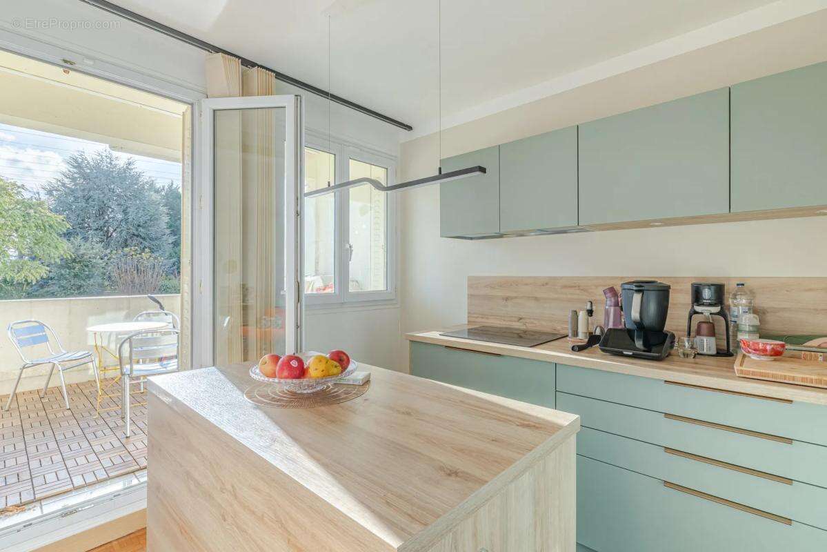 Appartement à CHEVILLY-LARUE