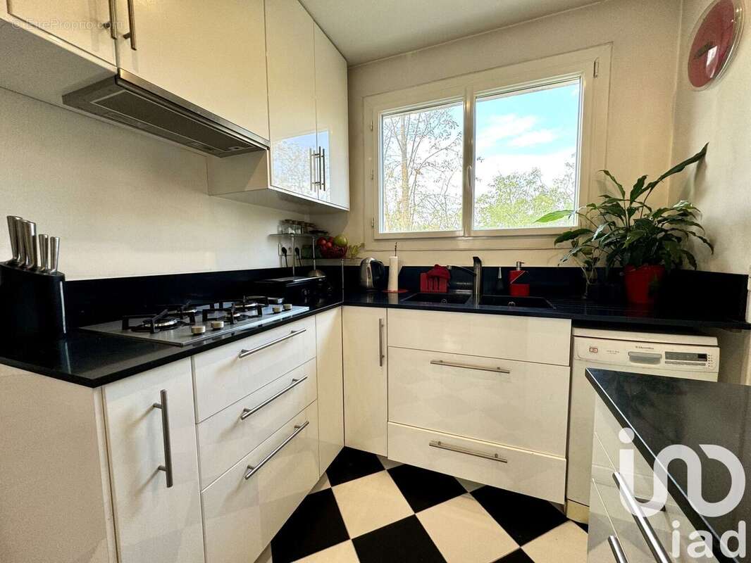 Photo 6 - Appartement à MAISONS-LAFFITTE