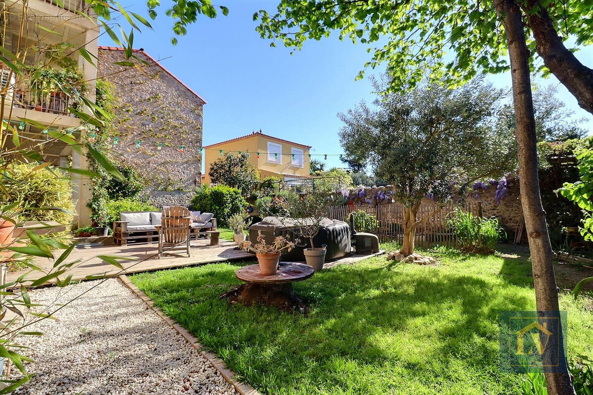 Maison à CORNEILLA-LA-RIVIERE