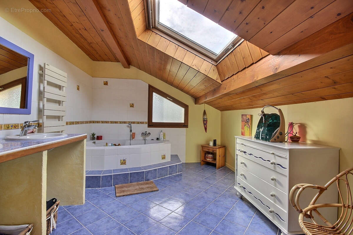 Maison à AYSE