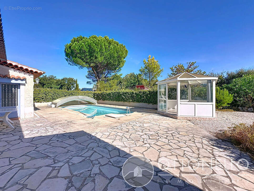 Maison à ROQUEBRUNE-SUR-ARGENS