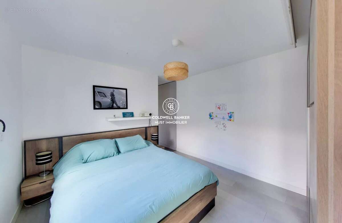 Maison à VILLENEUVE-DE-LA-RAHO