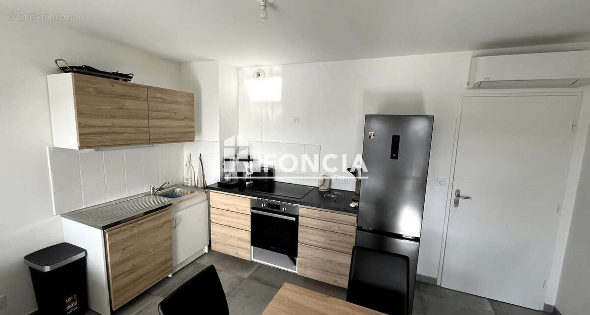 Appartement à BORMES-LES-MIMOSAS