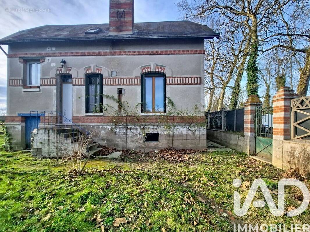 Photo 1 - Maison à VIEILLES-MAISONS-SUR-JOUDRY