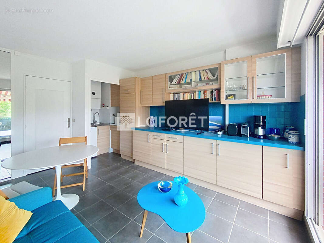 Appartement Arcachon 1 pièce(s) 22.85 m2 - photo 2