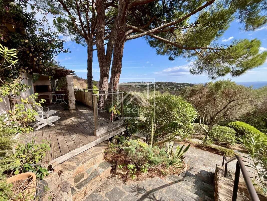 Appartement à PORTO-VECCHIO