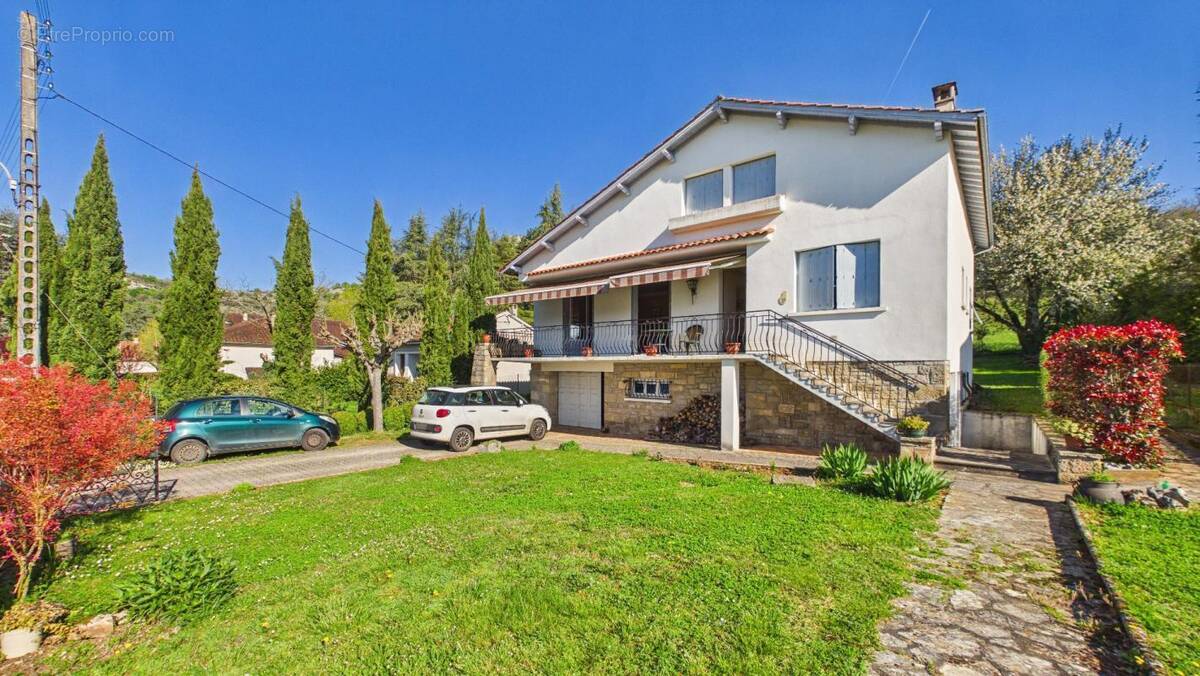 Maison à CAJARC