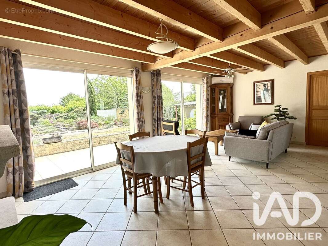 Maison 133 m² à Saint-Herblain  - photo 5