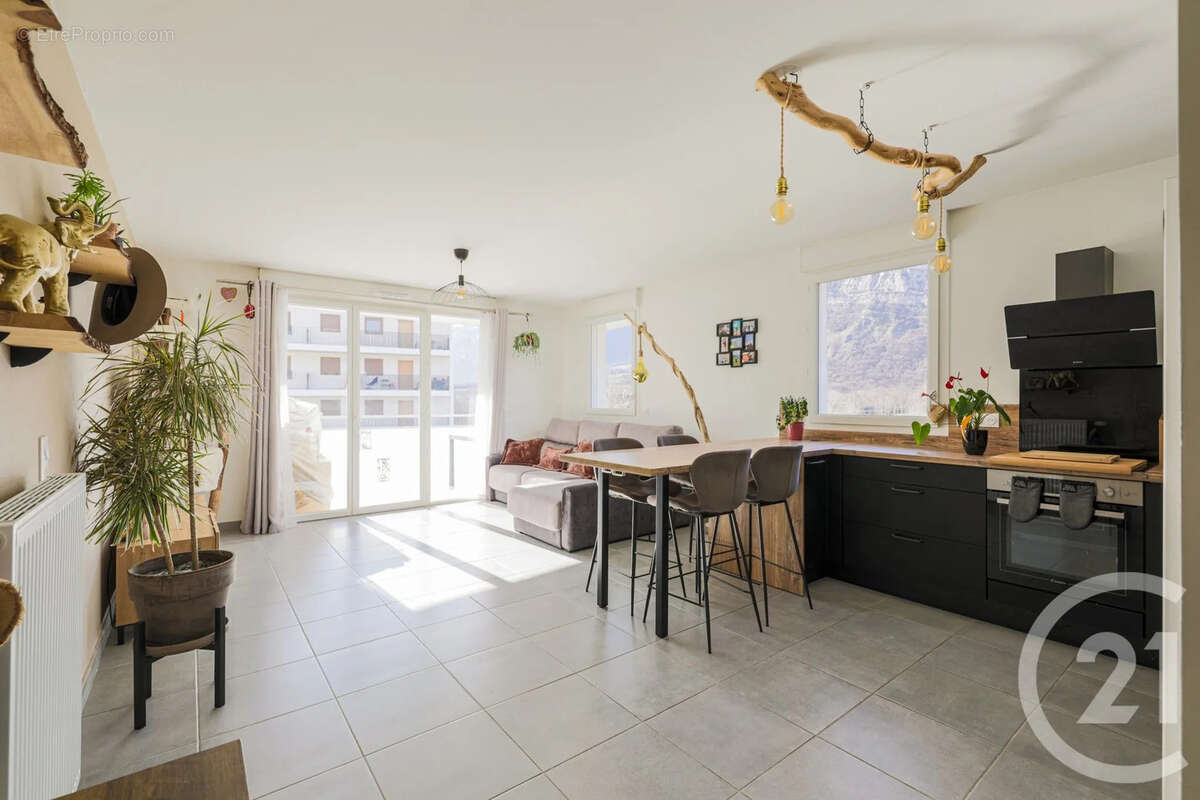 Appartement à LE PONT-DE-CLAIX