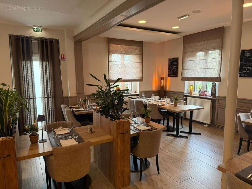 Photo 2 - Commerce à SAINT-LOUIS