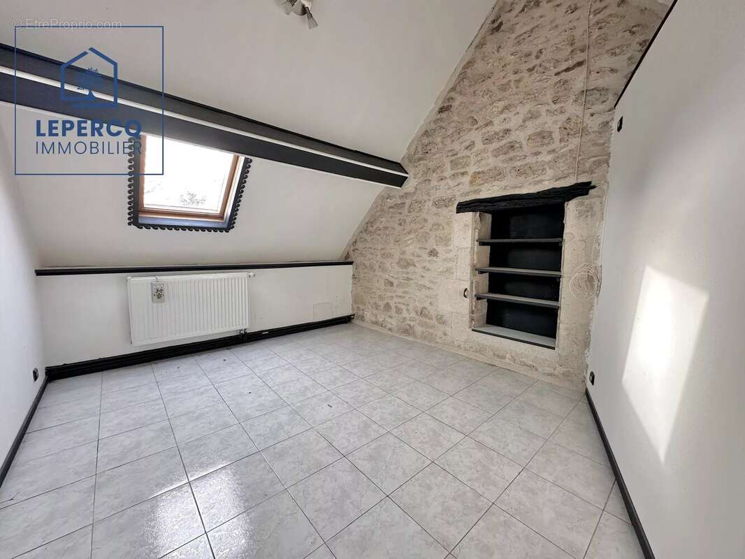 Maison à CREPY-EN-VALOIS