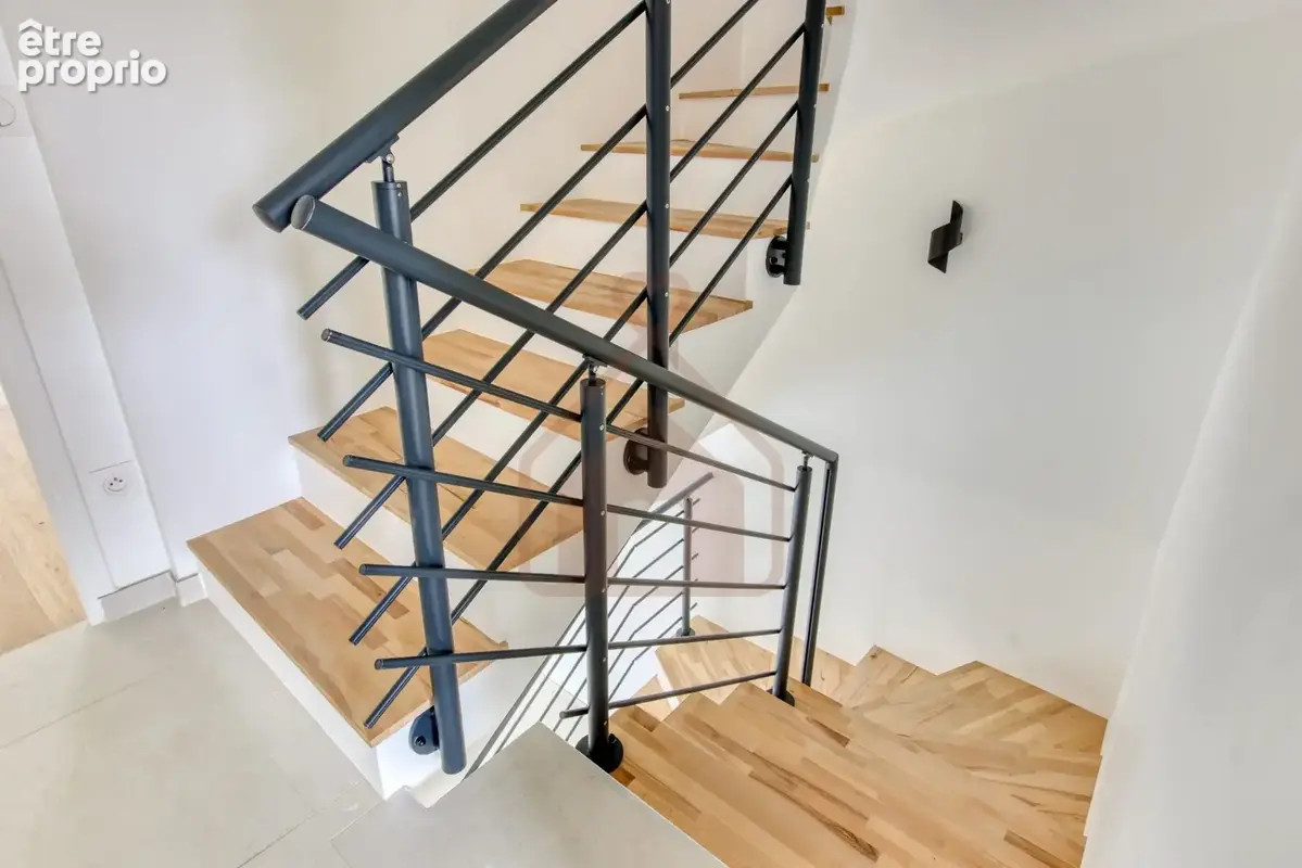 PALIER ESCALIER 