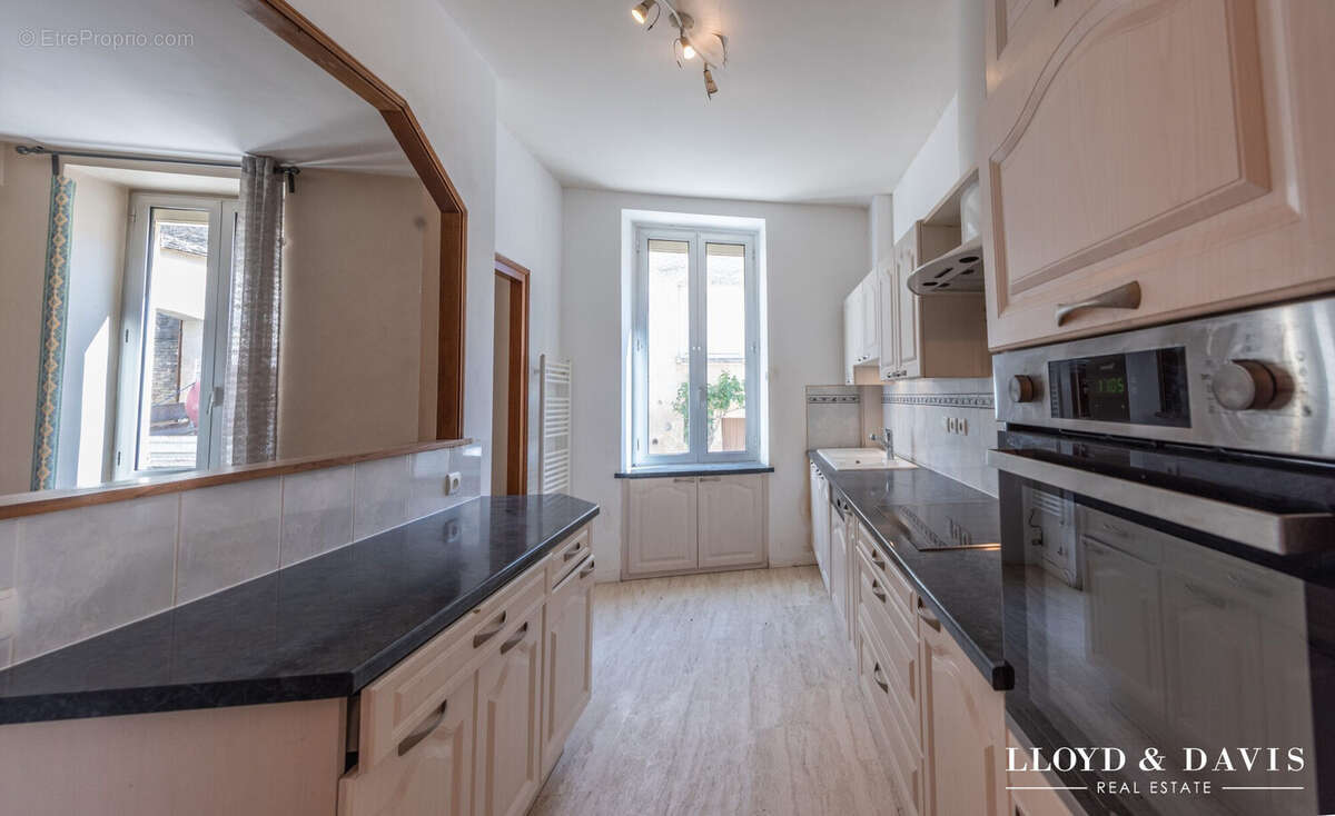 Maison 174 m² à Volnay  - photo 2