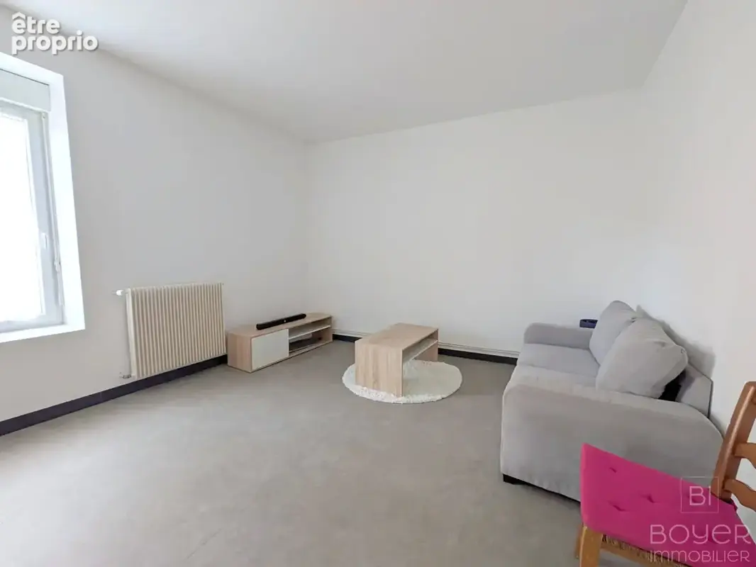 FOUGERES - Immeuble de rapport - 7 logements - 300 m² - photo 14