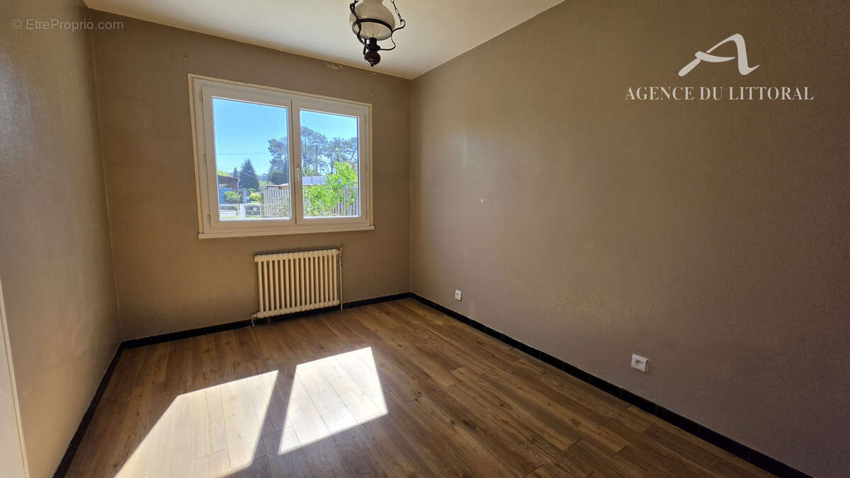 Appartement à ARES